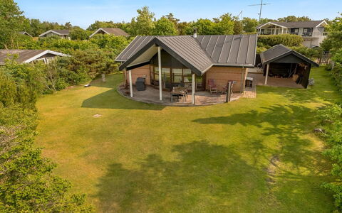 Gitte - from the Sea: Maison, Domicile, Toit, Chalet, Biens, Aménagement Paysager, Batiments Jardin, Siding, Ferme