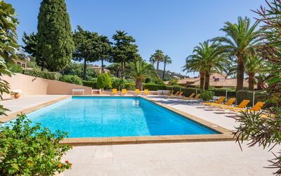 Sainte Maxime 194: Recours, Piscine, Jardin, Hacienda, Aménagement Paysager, Eco Hôtel, Ombre, Hôtel, Villa
