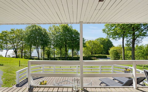 Conradine - 600M from the Sea: Appartement, Condominium, Biens, Balcon, Villa, Hôtel