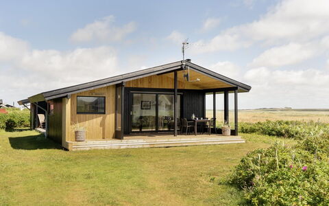 Waghn - 250M from the Sea