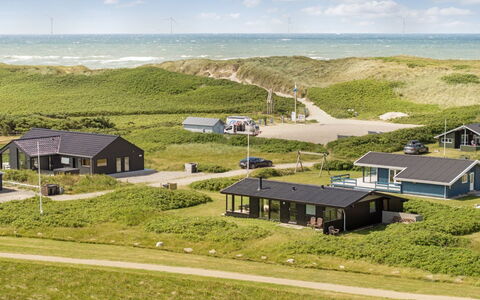 Waghn - 250M from the Sea: 