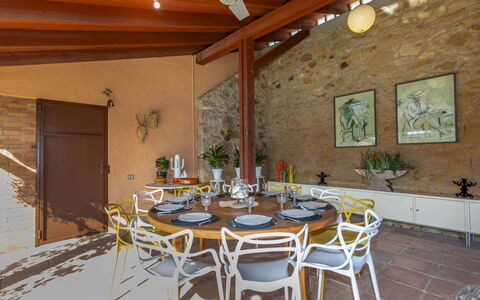 Villa Chantal: Bleu, Cotiers Et Relief Océaniques, Côte, Mer, Océan, Rive, Recours, Biens, Plage, Ville Resort