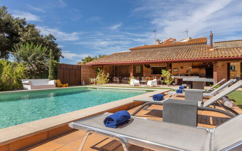 Top Villa Chantal Airco: Piscine, Architecture, Recours, Hacienda, Mobilier De Jardin, Eco Hôtel, Biens, Villa, Ombre, Chaise
