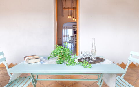 Francesca: Meubles, Table, Bois, Chaise, Table Cuisine Et Salle A Manger, Salle À Manger, Tableau De Plein Air, Restaurant, Matériau Naturel, Nappe De Table