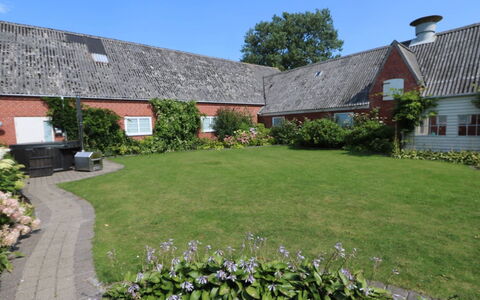 Brigitte - 1.3Km to the Fjord: Chalet, Cabanon, Cabane, Ferme, Prairie, Cabane, Grange, Cabane En Rondins, Batiments Jardin