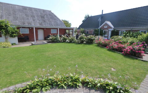 Brigitte - 1.3Km to the Fjord: Chalet, Cabanon, Cabane, Ferme, Prairie, Cabane, Grange, Cabane En Rondins, Batiments Jardin