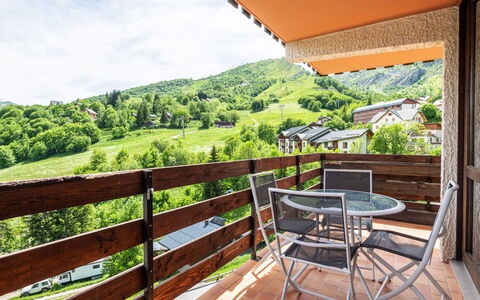 Plein Sud: Appartement, Balcon, Chaise, Ombre, Mobilier De Jardin, Daylighting, Aluminium