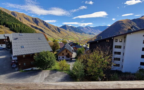 Les Marmottes: Montagne, Chaîne De Montagnes, Domicile, Station De Montagne, L'Hiver, Neige, Pente, Gelé, Alpes, Vallée