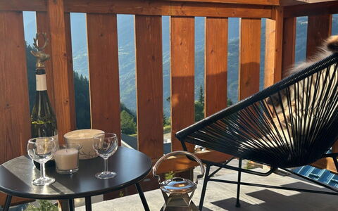 Modane 606: Meubles, Chaise, Mobilier De Jardin, Table, Tableau De Plein Air, Dur, Tache De Bois, Ombre, Table Basse, Restaurant