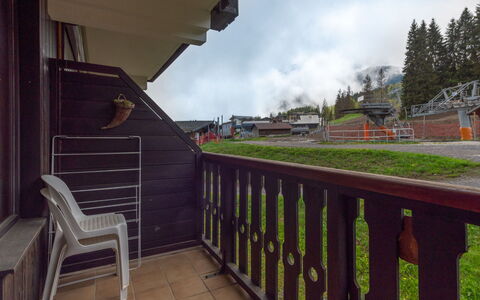 Morillon 631: Domicile, Station De Montagne, Balcon, Vallée, Village De Montagne