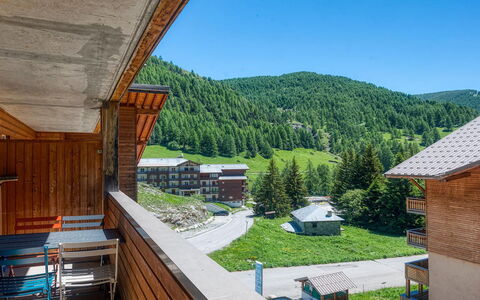 C. du Verdon: Bois, Zone Résidentielle, Maison, Domicile, Établissements Humains, Station De Montagne, Balcon, Pente, Village, Vallée