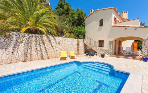 Cabanyes: Propriété, Piscine, Bâtiment, Immobilier, Maison, Bleu Azur, Villa, Biens, Vacances, Recours