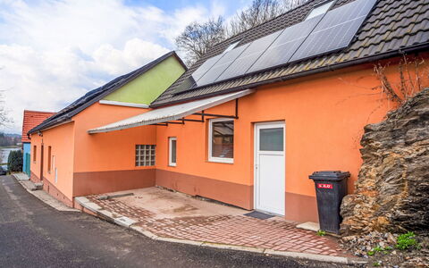 Vltava: Toit, Énergie Solaire, Maison, Énergie Solaire, Domicile, Chalet, Pente, Peindre
