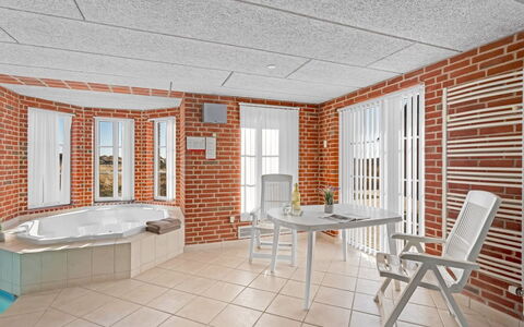 Gytha - 75M from the Sea: Biens, Ombre, Allée, Ferme