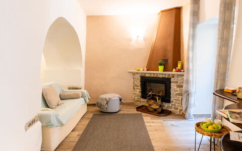 Al Forte: Meubles, Design Intérieur, Bois, Pièce, Sol, Éclairage, Sol, Domicile, Salon, Plafond