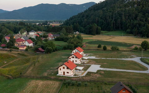 Mountain House Volta 2: Montagnes Relief, Colline, Montagne, Maison, Zone Rurale, Plaine, Montagnes, Chaîne De Montagnes, Paysage