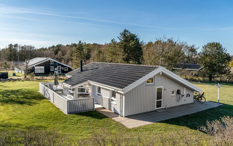 Henri - 1.2Km from the Sea: 