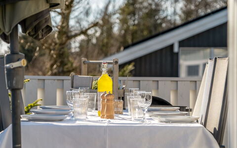 Henri - 1.2Km from the Sea: 