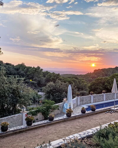 Villa Lumière: Piscine, Recours, Composite, Des Loisirs, Loisir, Ombre, Vacances, Ville Resort, Centre De Loisirs