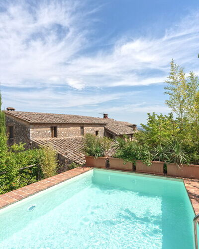 Podere Lorena, 13Th-Century Farmhouse in the Monta