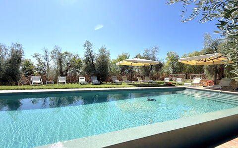 Villa del Mangia, 5Panoramic Pool and Chef Service: Piscine, Arbre, Recours, Mobilier De Jardin, Jardin, Ombre, Eco Hôtel, Aménagement Paysager, Hacienda, Biens