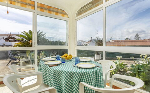 Villa Pepin: Recours, Piscine, Appartement, Station Balnéaire, Hôtel, Condominium, Balcon, Ville Resort, Eco Hôtel