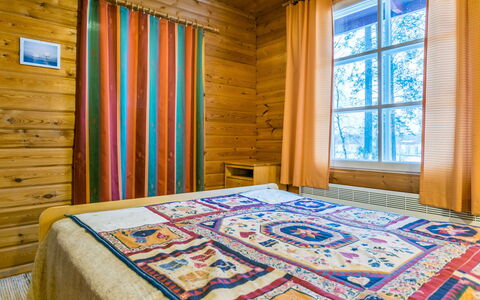 Karinkunnas: Piscine, Chaîne De Montagnes, Eco Hôtel, Recours, Biens, Vallée, Villa, Aménagement Paysager, Ville Resort, Arrière-Cour