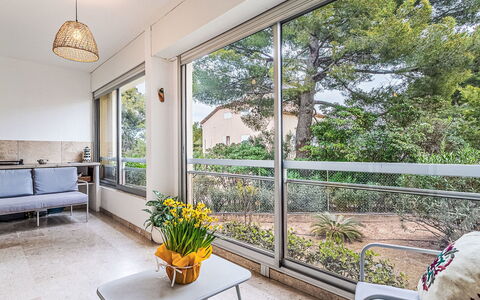 Les Terrasses de Portissol: Ombre, Balcon, Hôtel, Villa, Recours, Mobilier De Jardin