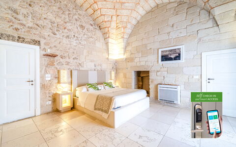 Logement:&nbsp;Senatore Cappelli - Deluxe Room With Bath Tub - Co