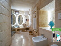 Logement:&nbsp;Maiorca Deluxe Room with Bath Tub - Borgo Bianco