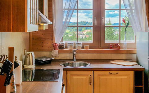 Lea: Meubles, Cuisine, Design Intérieur, Bois, Appareil De Cuisine, Sol, Comptoir, Cabinetry, Pièce, Sol