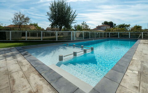 La Dune: Piscine, Bleu, Composite, Ombre, Recours, Tuile, Caractéristique De L'Eau, Béton, Mobilier De Jardin, Conception