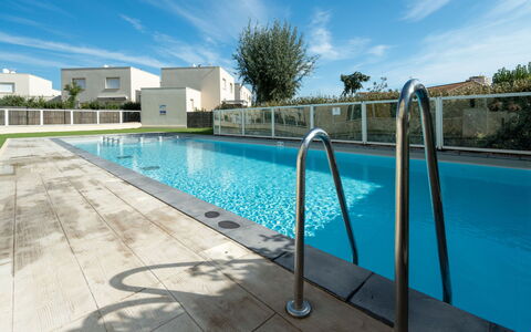 La Dune: Piscine, Recours, Composite, Thermes, Mobilier De Jardin, Caractéristique De L'Eau, Ombre, Aménagement Paysager, Eco Hôtel, Biens
