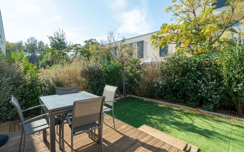 La Dune: Meubles, Bois, Design Intérieur, Sol, Cuisine, Cabinetry, Sol, Pièce, Principaux Appliance, Placard