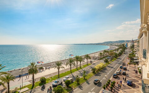 Baie Azur: Bleu, Plan D'Eau, L'Eau, Côte, Horizon, Mer, Cotiers Et Relief Océaniques, Plage, Rive, Été
