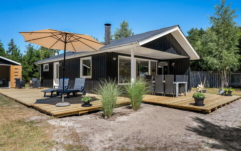 Dorit - 900M from the Sea: 
