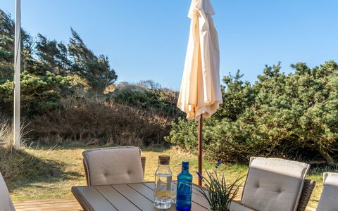 Gundborg - 200M from the Sea: 
