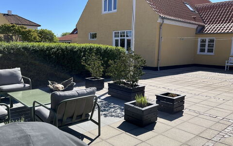 Helemine - 900M from the Sea: Biens, Ombre, Allée, Ferme