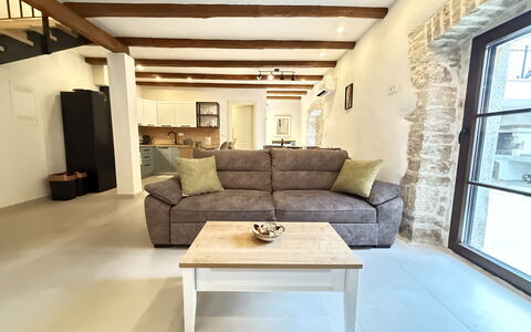 Casa Rossa Ac, Wifi, Prodol - Croazia: Meubles, Design Intérieur, Sol, Canapé, Sol, Bois, Pièce, Table, Salon, Plafond