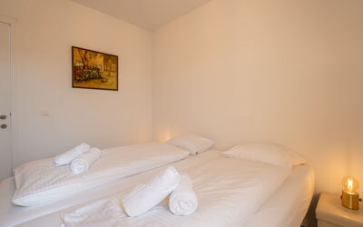 Logement:&nbsp;New Dahlia 17 with Parking 484.6