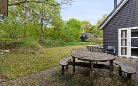 Øgot: Meubles, Design Intérieur, Sol, Sol, Plafond, Pièce, Chaise, Table, Appartement, Table Cuisine Et Salle A Manger
