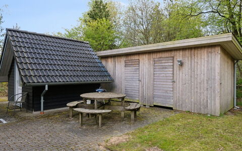 Øgot: Meubles, Design Intérieur, Sol, Sol, Plafond, Pièce, Chaise, Table, Appartement, Table Cuisine Et Salle A Manger