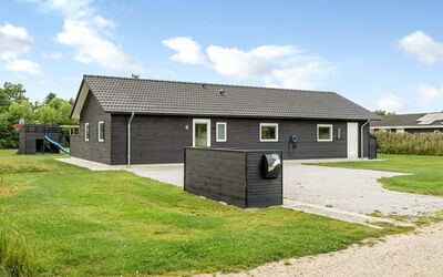 Frederikke - 990M from the Sea
