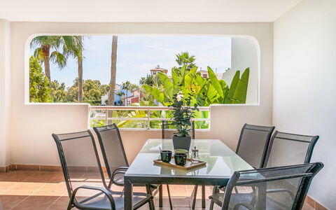 Estepona 657: Meubles, Design Intérieur, Sol, Sol, Domicile, Table, Appartement, Canapé, Salon, Chaise