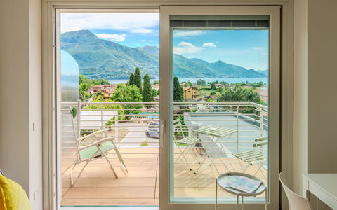 Gravedona 791: Appartement, Balcon, Eco Hôtel, Chaise, Accueil Porte, Mobilier De Jardin, Plante D'Appartement, Villa, Recours