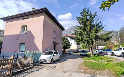 Nonnellini: Chaîne De Montagnes, Station De Montagne, Chalet, Vallée, Pente, Village, Village De Montagne, Alpes, Crête, Massif