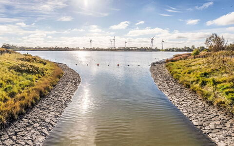 Kleine Reetdachkate: L'Eau, Ressources En Eau, Plan D'Eau, Voie Navigable, Paysage Naturel, Banque, Cours D'Eau, Cotiers Et Relief Océaniques, Canal, Côte