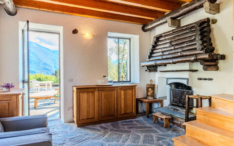 Casa di Sasso: Meubles, Design Intérieur, Sol, Bois, Plafond, Sol, Chaise, Table, Appartement, Éclairage