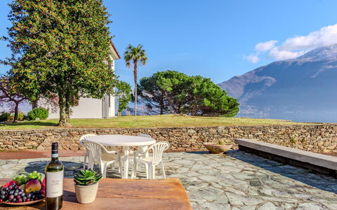 Casa di Sasso: Meubles, Design Intérieur, Sol, Bois, Plafond, Sol, Chaise, Table, Appartement, Éclairage