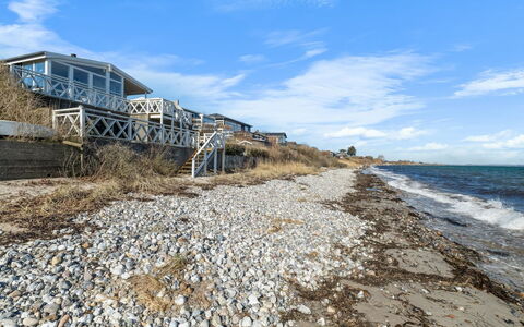 Answald - 10M from the Sea: Biens, Ombre, Allée, Ferme